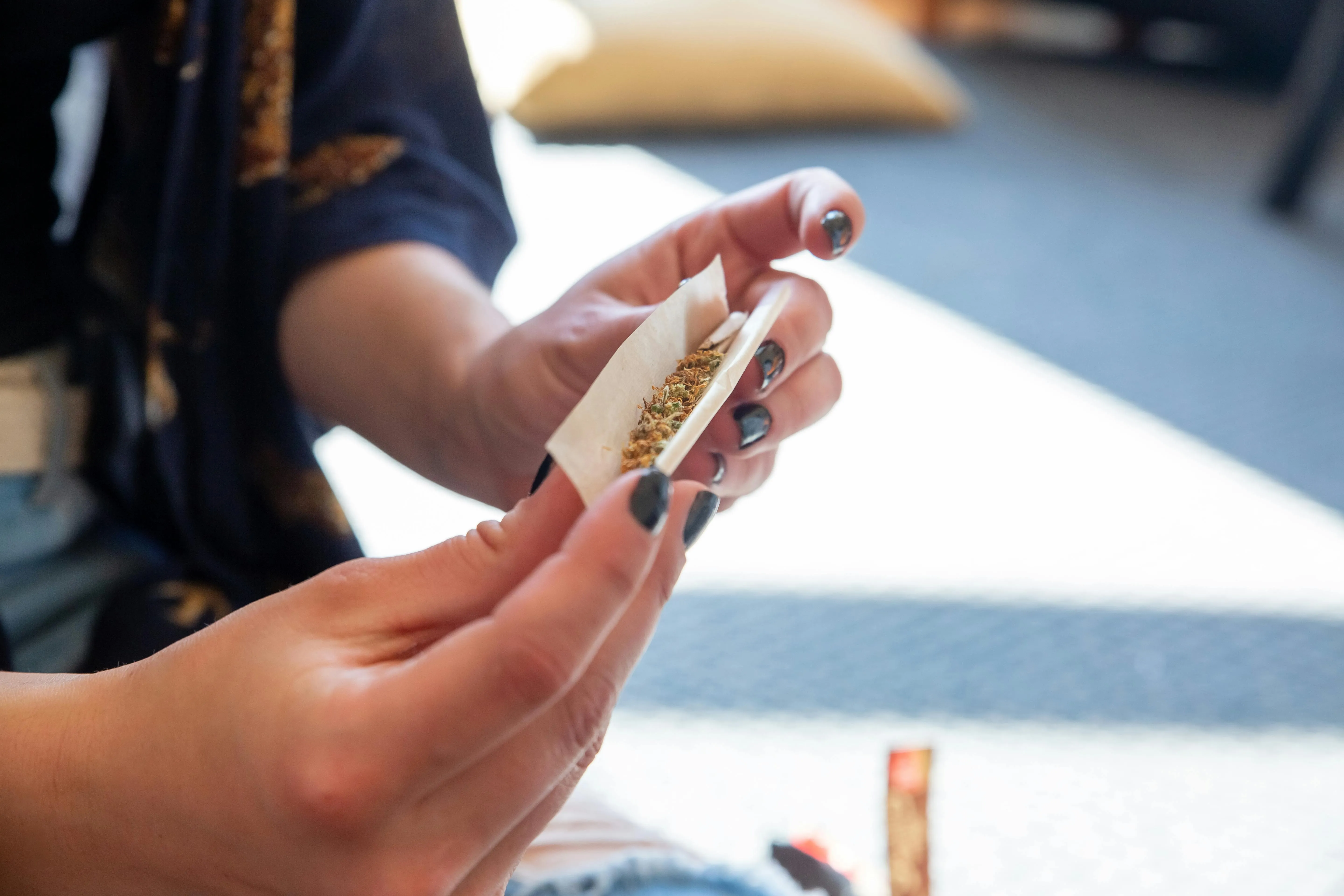 Weed online